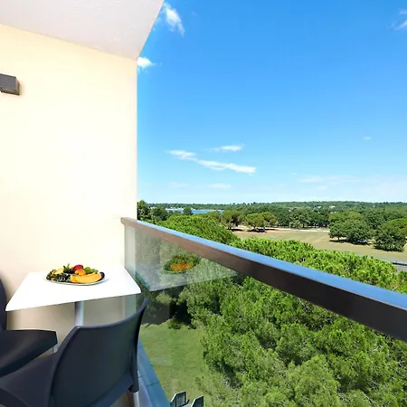 Materada Plava Laguna ホテル 3*