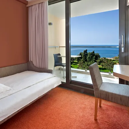 Materada Plava Laguna 3* ポレッチ