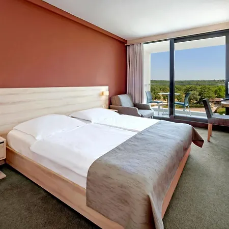 Materada Plava Laguna ホテル 3*
