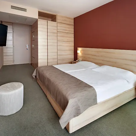 Materada Plava Laguna Πόρετς