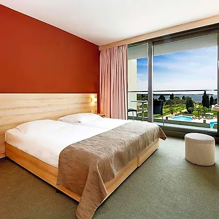 Hotel Materada Plava Laguna 3*